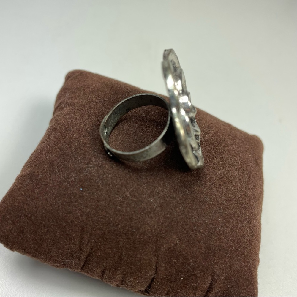 Rosette Silver Tone Ring - image 3
